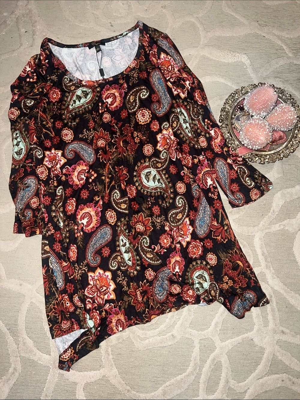 NWT🌷CUPIO🌷Black rust floral 3/4 sleeve viscose Spandex flowy knit top